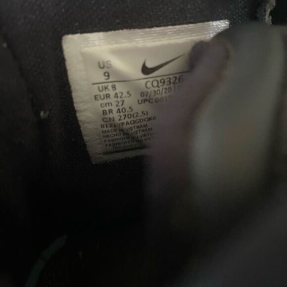 Nike Kyrie Irving Raygun men 9 mid top tie up basketball shoes - Picture 9 of 9